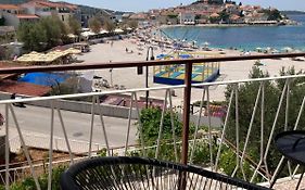 Rooms 22 - Beachfront